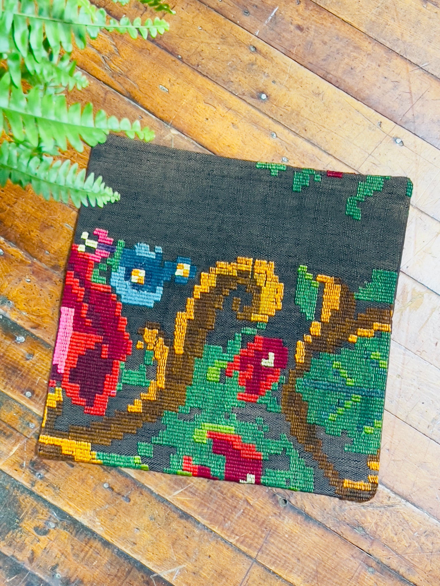 Cecile Pillow Cover